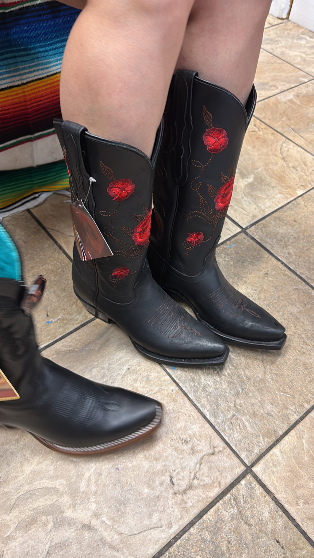 Women's Black Snip Toe Cowboy Boots with Red Roses