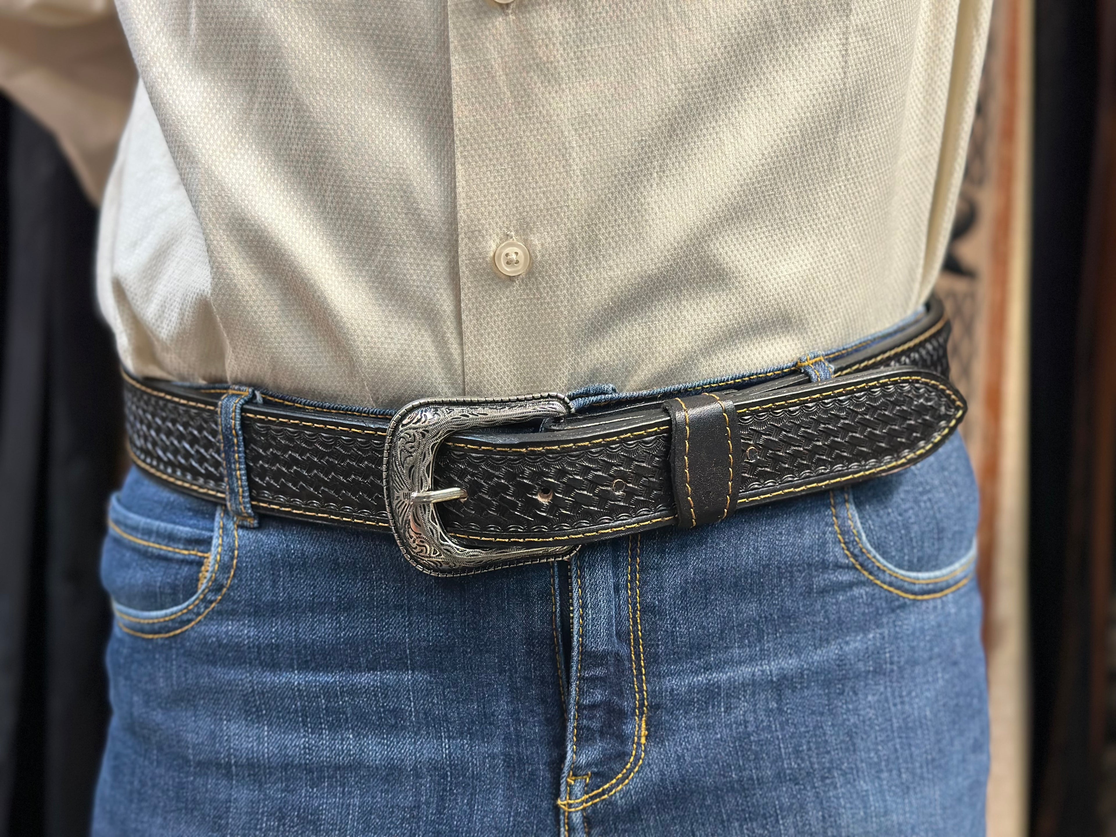 Horse and cross metal belt