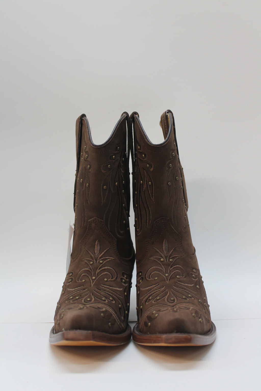 BROWN MEDIUM STUDDED BOOTS
