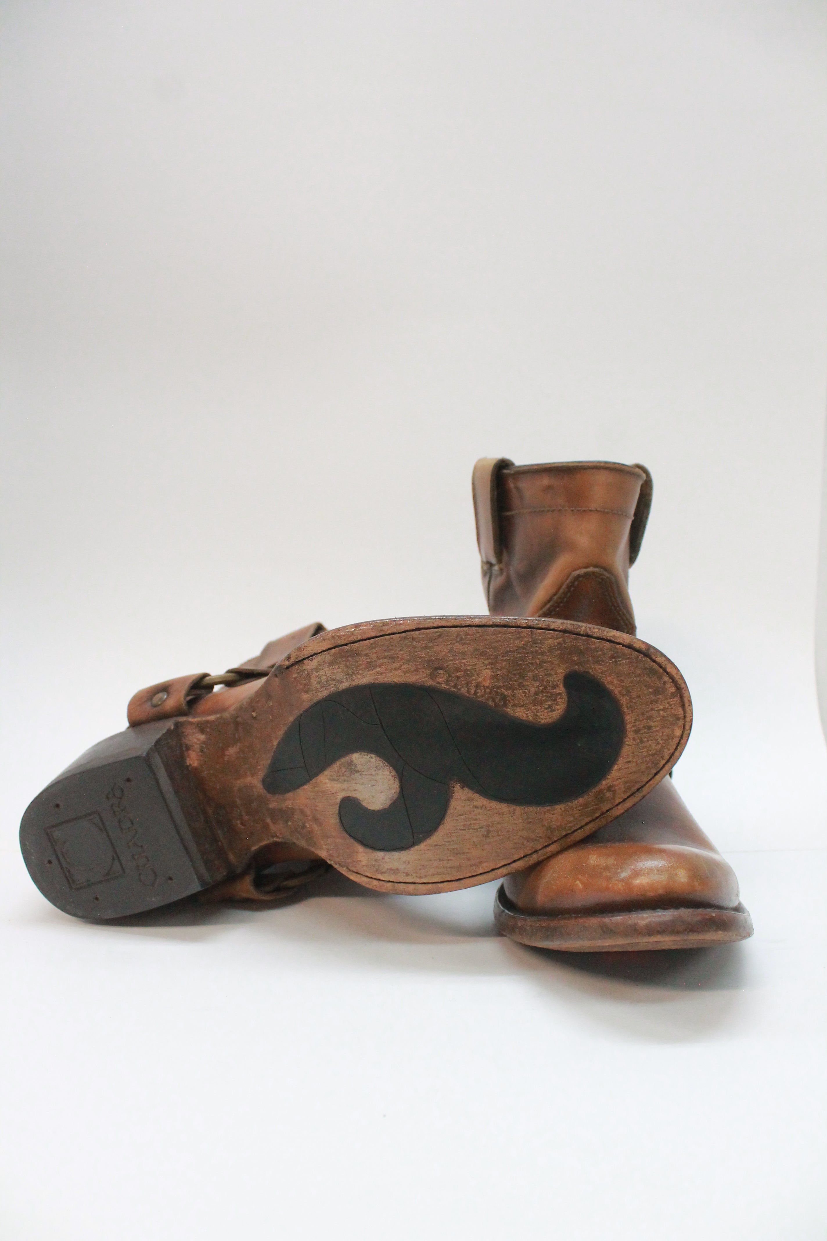 Distressed Low Brown Women's Boots