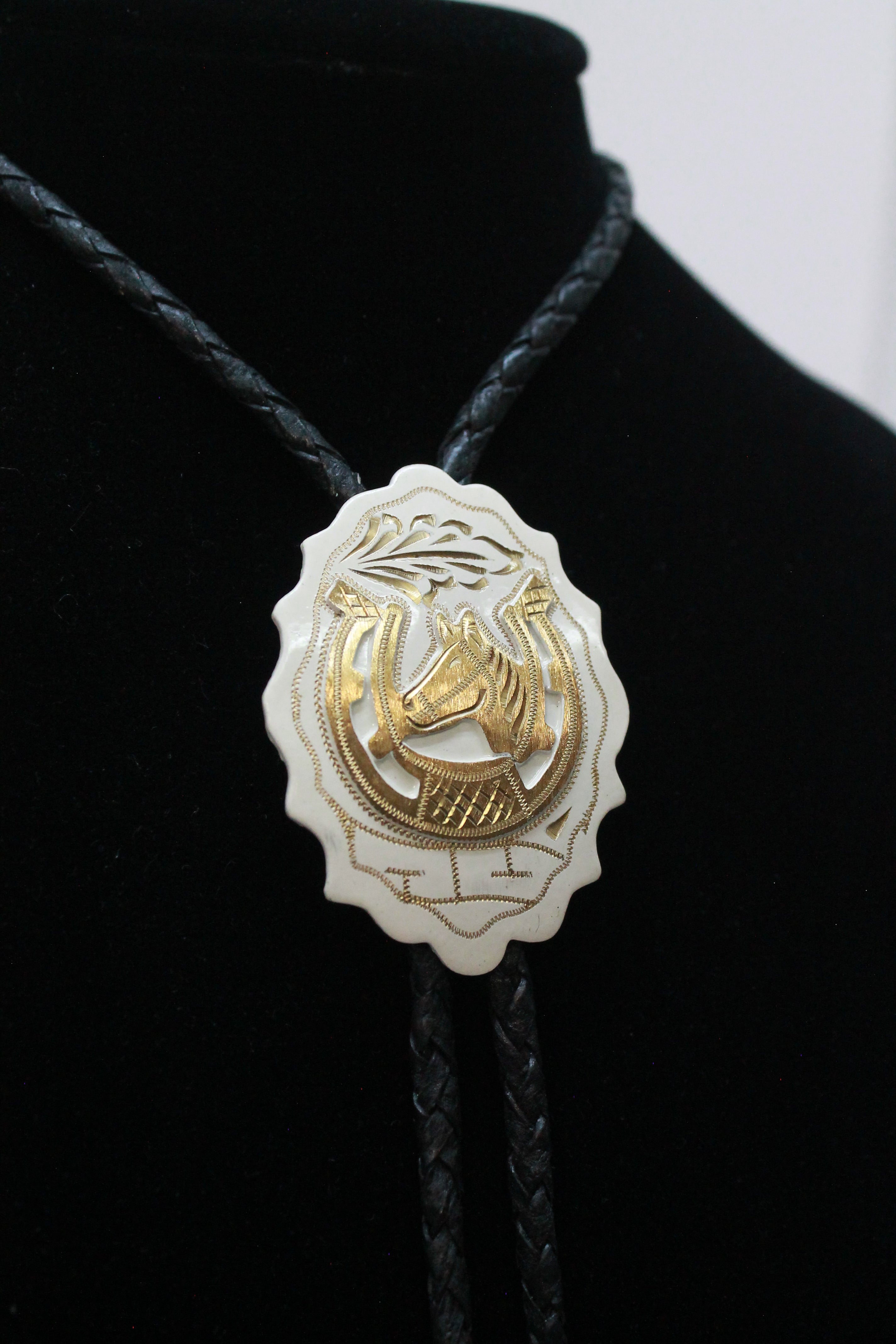 Two Tone Horse & Horseshoe Bolo Tie