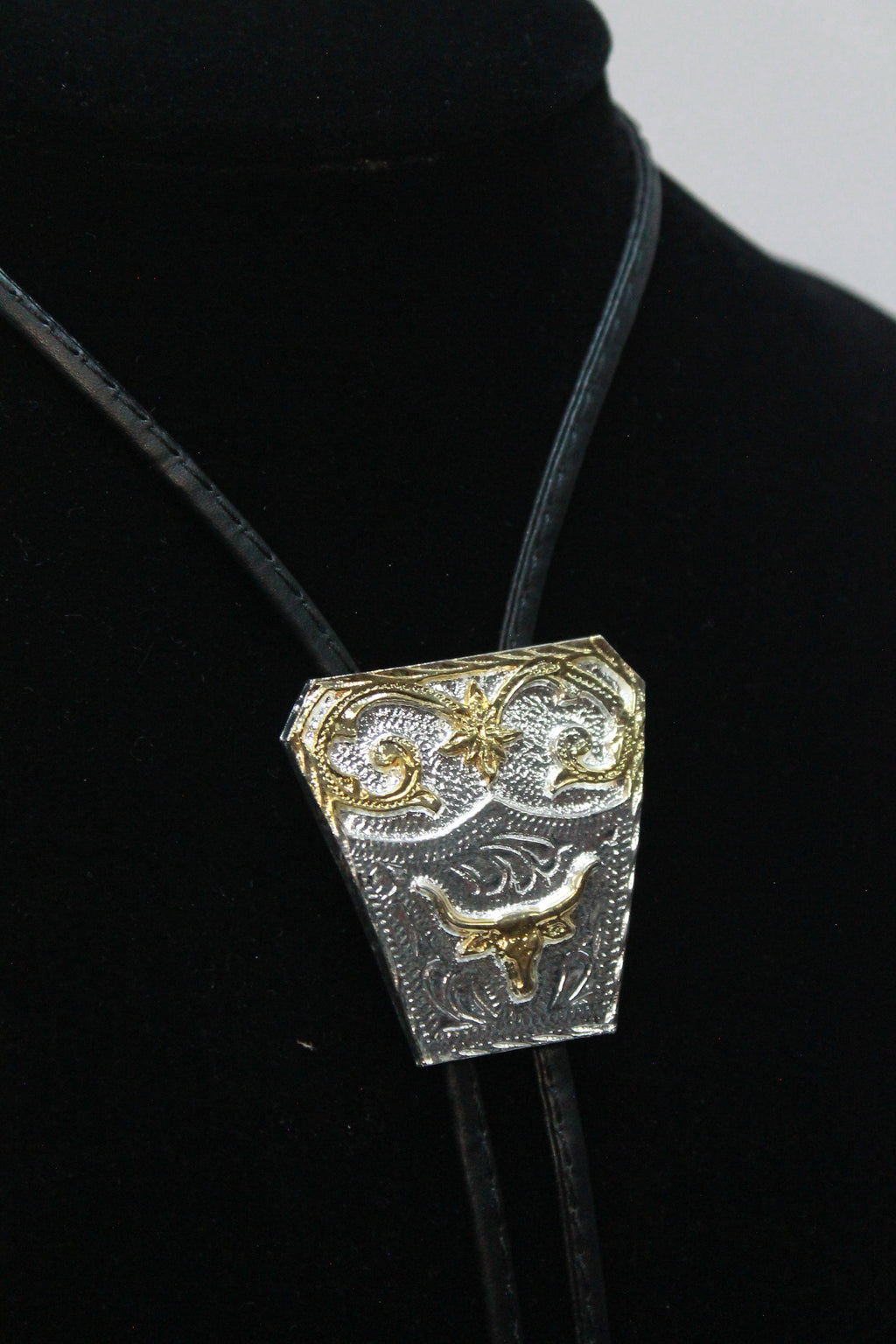 Two Tone Longhorn Bolo Tie