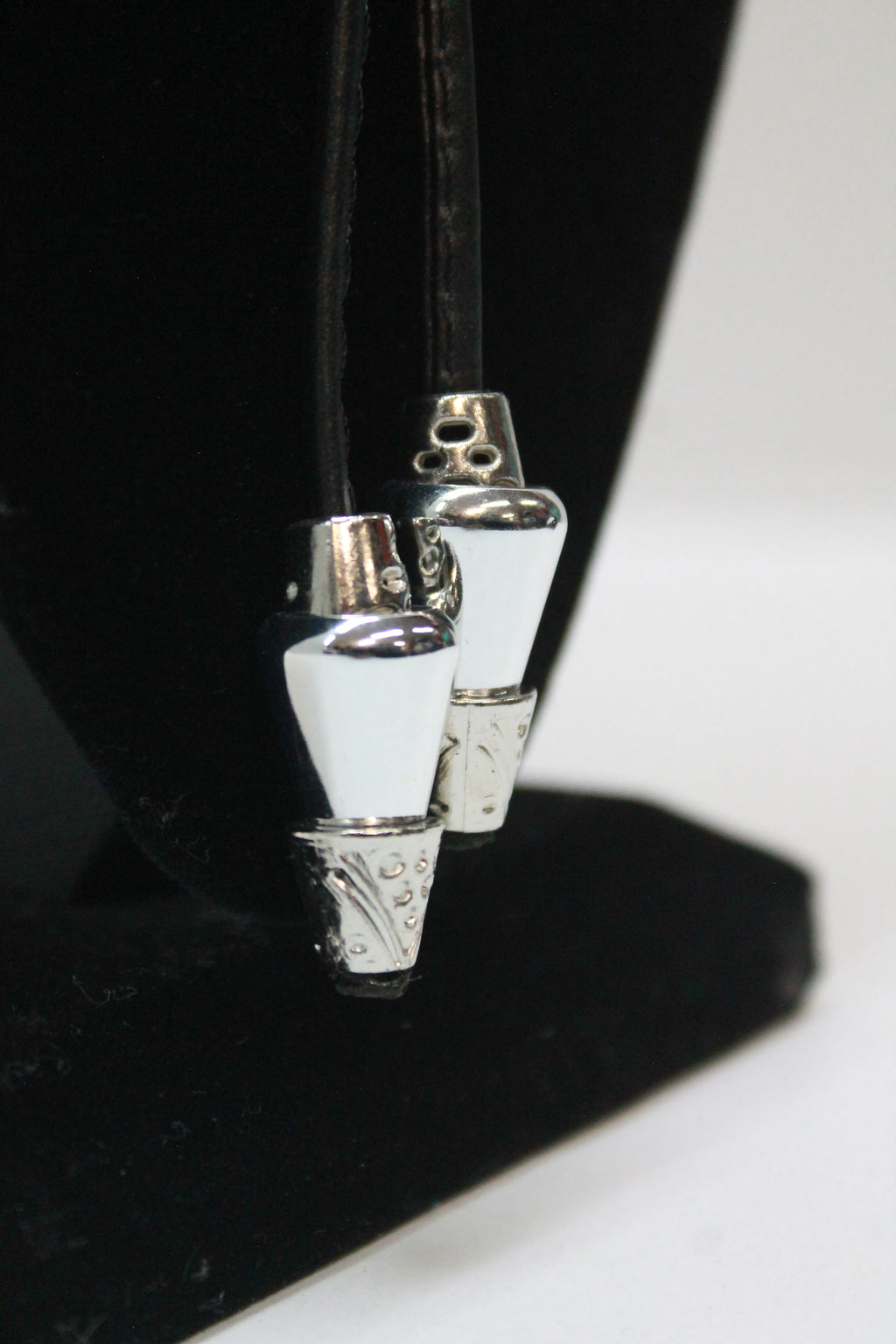 Two Tone Longhorn Bolo Tie