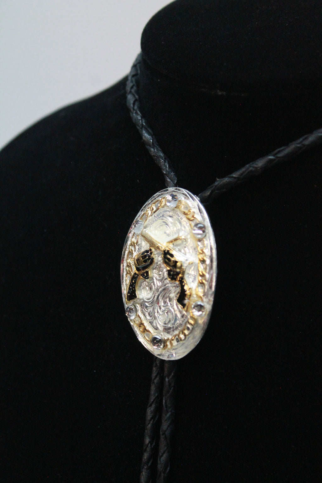 Tri-Color Pistols Bolo Tie