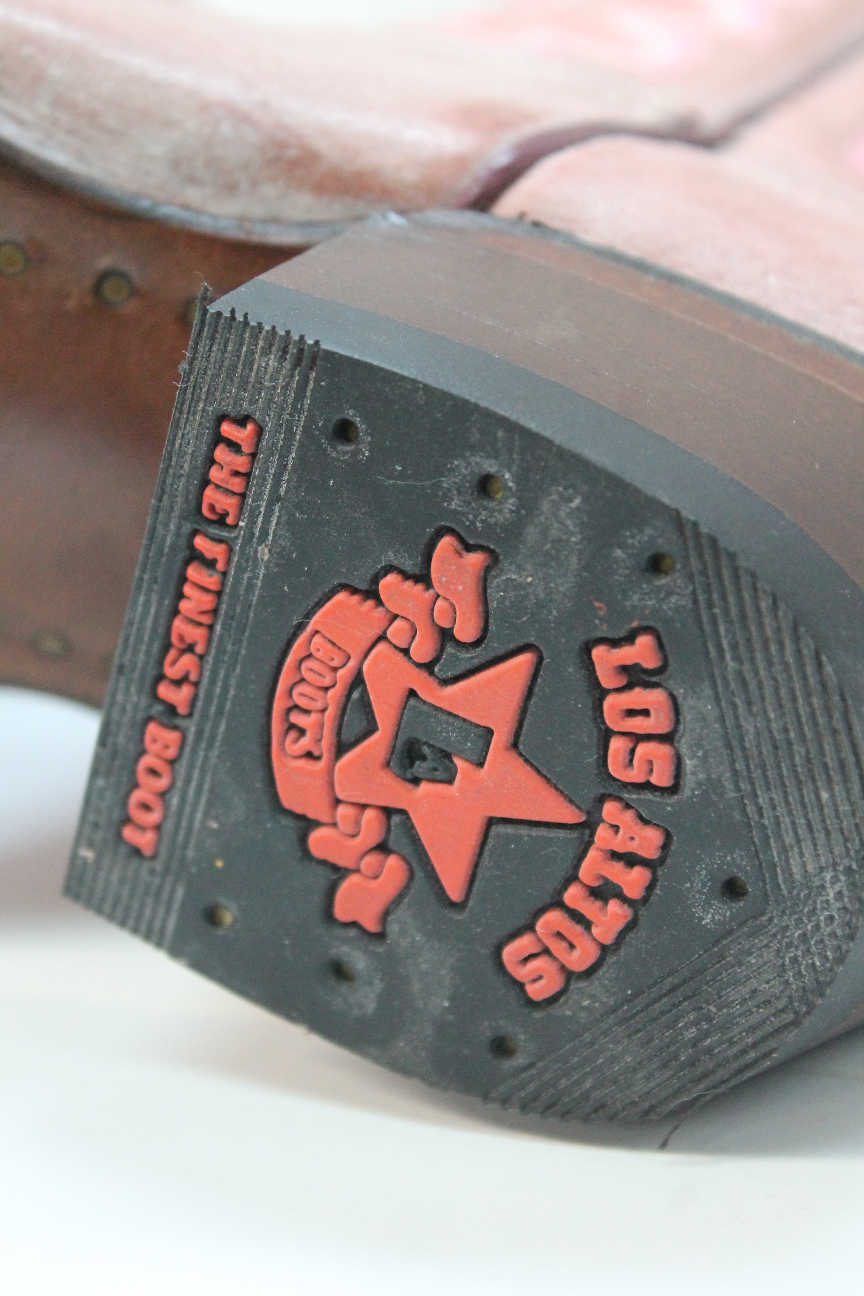 Fine Detail Embroidered Cowgirl Boots