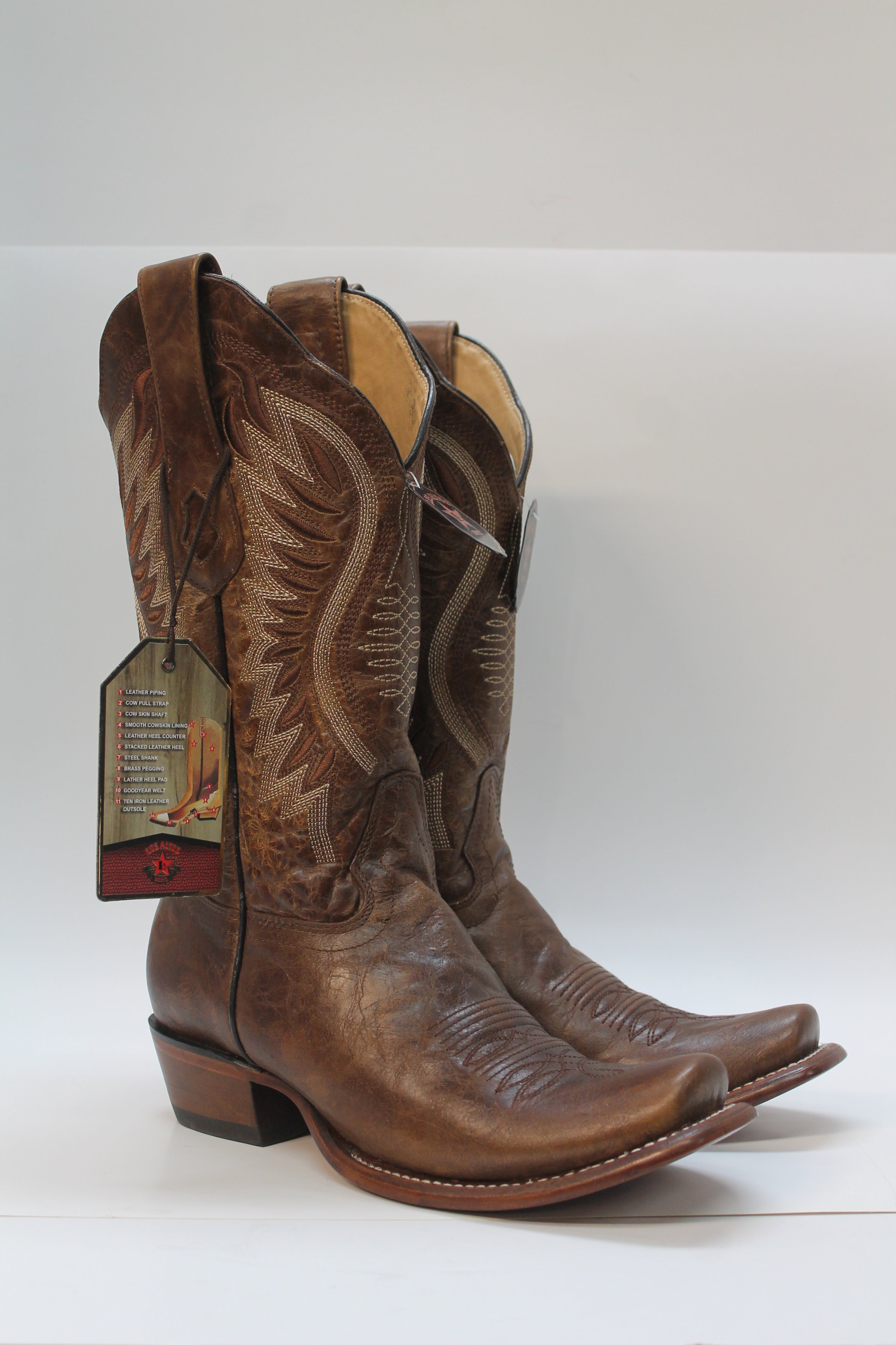 Fine Detail Embroidered Cowgirl Boots