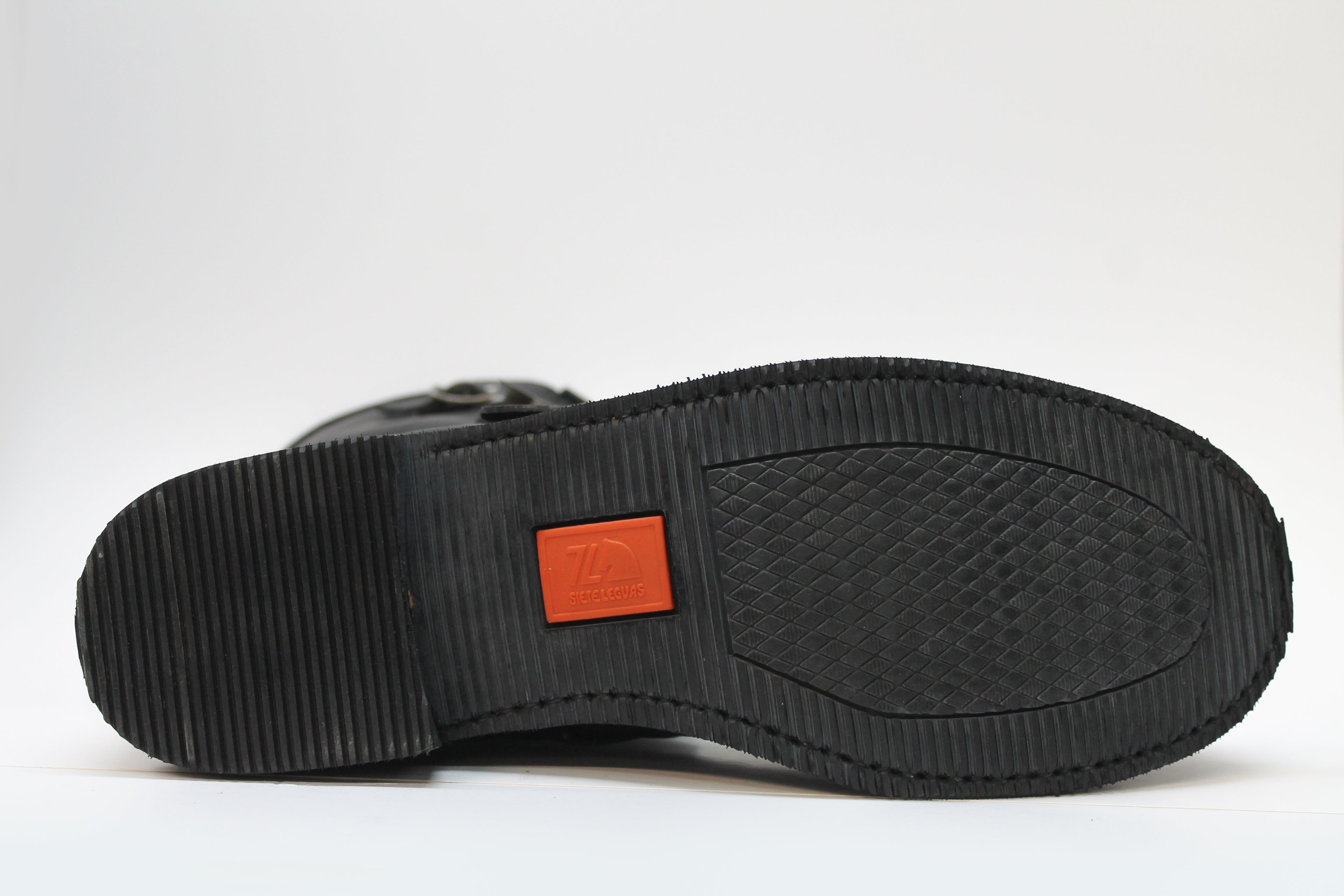 Black Boots Siete Leguas